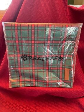 OREALeaf Plaid Dog Bandana Collar - Green & Red 2-Pack